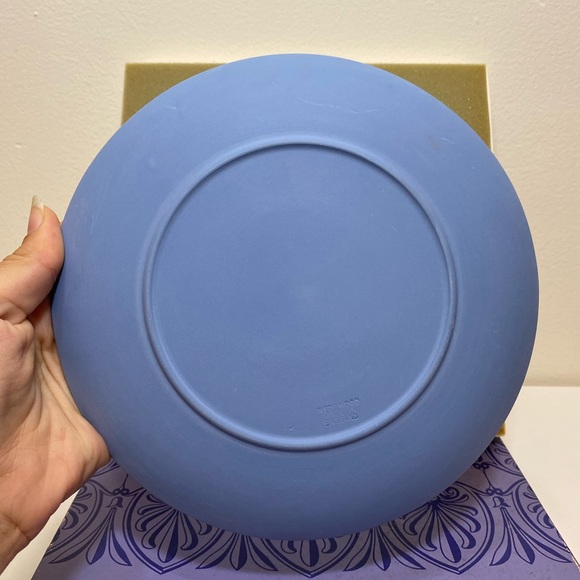 Wedgwood NEW Vintage 1972 Christmas Plate St Paul’s Cathedral Blue White Jasper - Picture 8 of 10